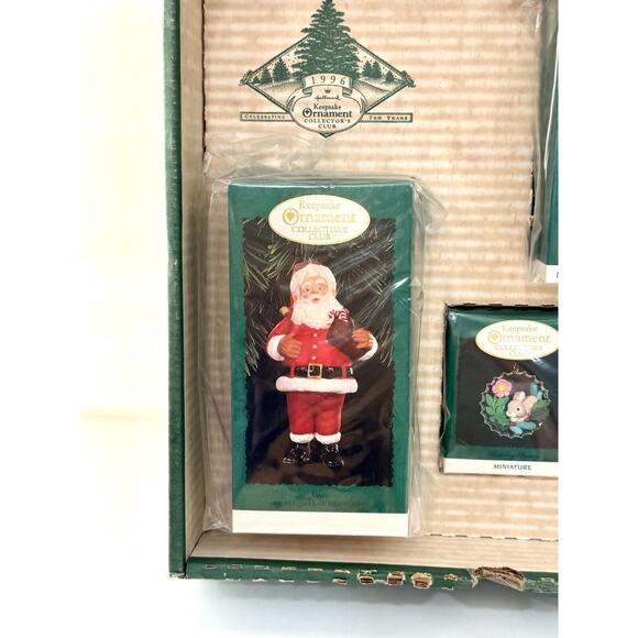 1996 Hallmark Keepsake Ornament Collector's Club Membership Kit 3 Ornaments Set - Picture 3 of 5